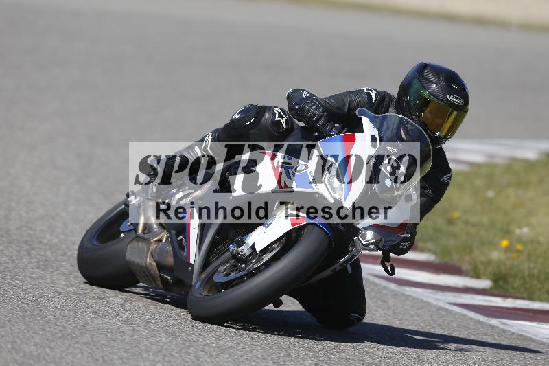 /06 08.04.2026 Cornu Master School ADR/Gruppe blau/88